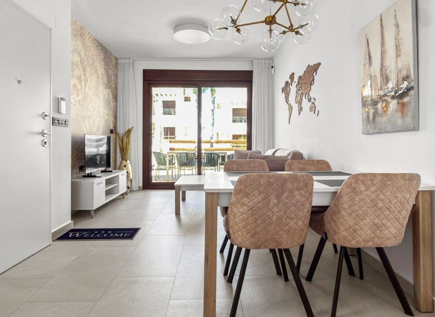 2 soveværelse Lejlighed til salg i Los Balcones med swimmingpool - € 312.500 (Ref: 9795095)