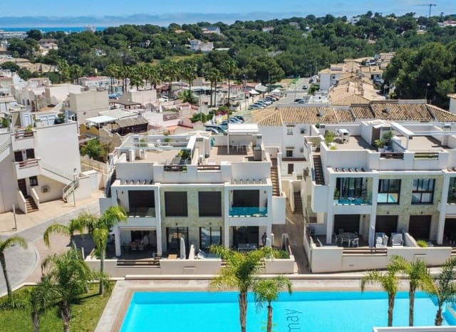 2 soveværelse Lejlighed til salg i Los Balcones med swimmingpool - € 312.500 (Ref: 9795095)