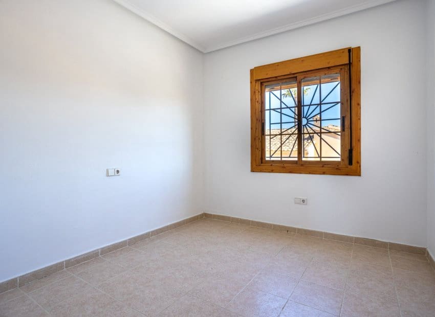 5 quarto Moradia para venda em Benijofar com piscina - 449 900 € (Ref: 9795097)