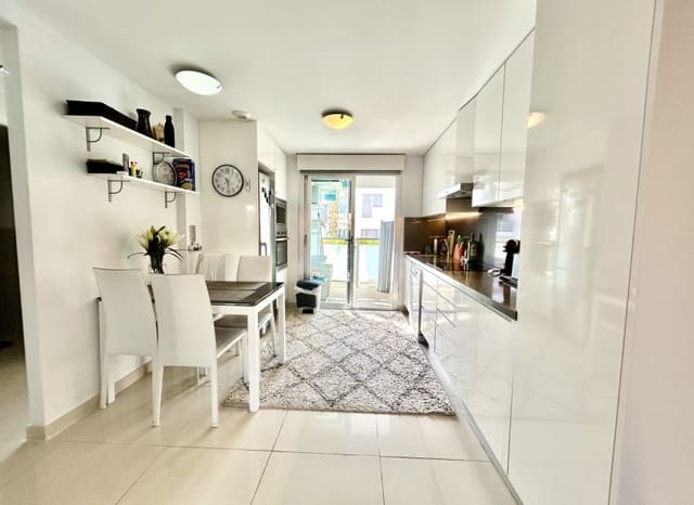 2 soverom Leilighet til salgs i Punta Prima, Torrevieja med svømmebasseng - € 240 000 (Ref: 9795099)