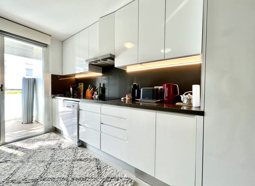 2 soverom Leilighet til salgs i Punta Prima med svømmebasseng - € 240 000 (Ref: 9795099)