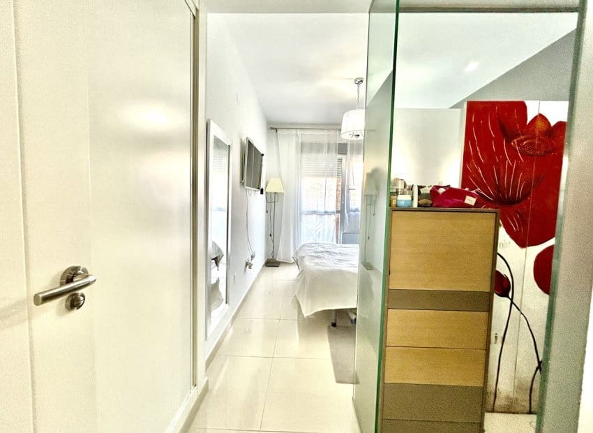 2 soverom Leilighet til salgs i Punta Prima med svømmebasseng - € 240 000 (Ref: 9795099)