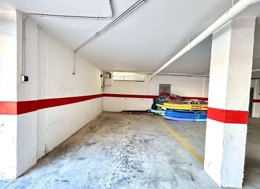 2 Zimmer Apartment zu verkaufen in Villamartin mit Pool - 165.000 € (Ref: 9795100)