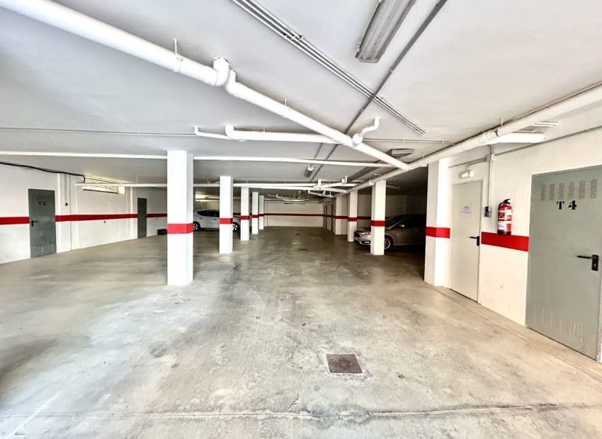 2 Zimmer Apartment zu verkaufen in Villamartin mit Pool - 165.000 € (Ref: 9795100)