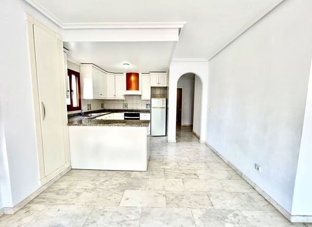 2 Zimmer Apartment zu verkaufen in Villamartin, Orihuela mit Pool - 165.000 € (Ref: 9795100)