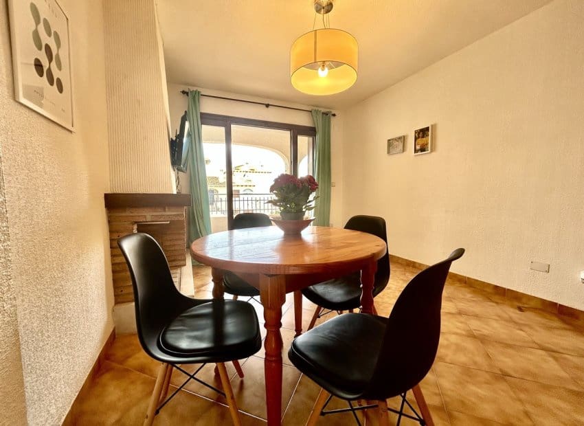 2 soverom Leilighet til salgs i Cabo Roig med svømmebasseng - € 205 000 (Ref: 9795101)