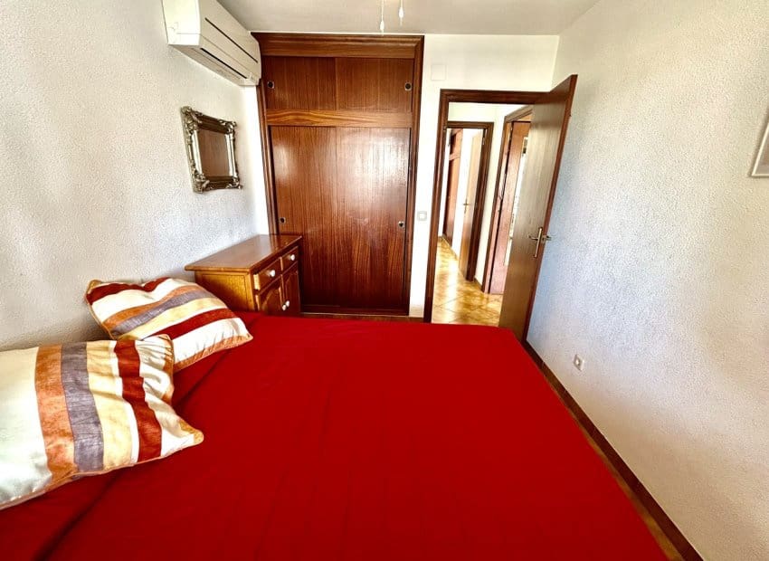 2 soverom Leilighet til salgs i Cabo Roig med svømmebasseng - € 205 000 (Ref: 9795101)