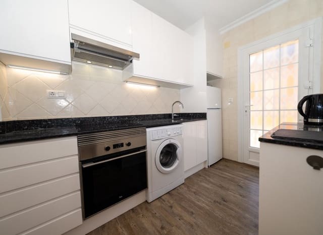 3 slaapkamer Villa te koop in Playa Flamenca, Orihuela met zwembad - € 269.950 (Ref: 9795102)