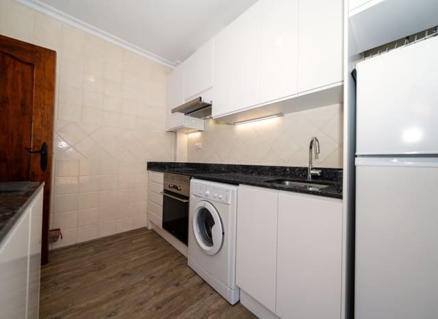 3 slaapkamer Villa te koop in Playa Flamenca, Orihuela met zwembad - € 269.950 (Ref: 9795102)