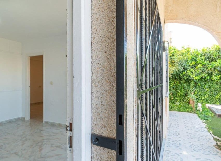 2 soveværelse Byhus til salg i Torrevieja - € 138.000 (Ref: 9797614)