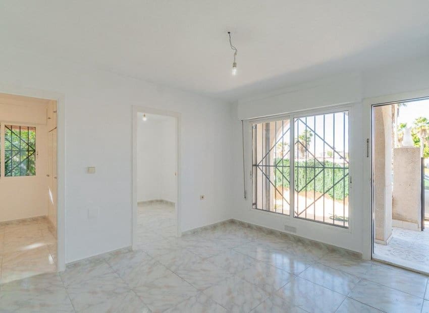 2 soveværelse Byhus til salg i Torrevieja - € 138.000 (Ref: 9797614)