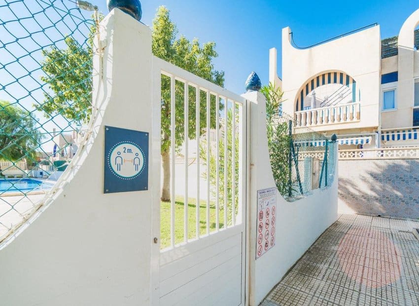 2 soveværelse Byhus til salg i Torrevieja - € 138.000 (Ref: 9797614)