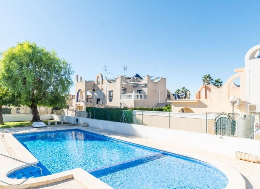 2 soveværelse Byhus til salg i Torrevieja - € 138.000 (Ref: 9797614)