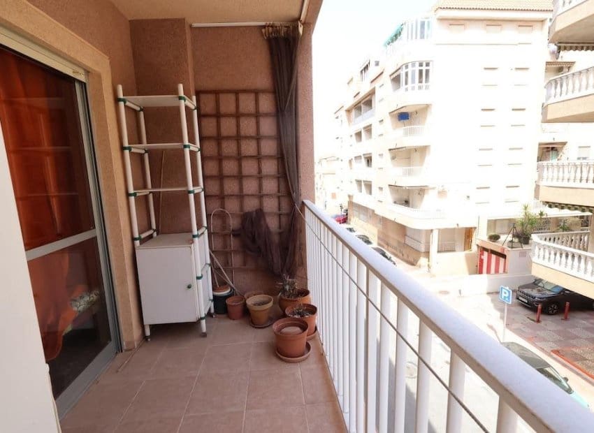 3 Zimmer Apartment zu verkaufen in Torrevieja - 160.000 € (Ref: 9797615)