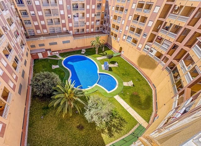 2 soveværelse Lejlighed til salg i Parque de las Naciones, Torrevieja med swimmingpool - € 139.500 (Ref: 9797617)