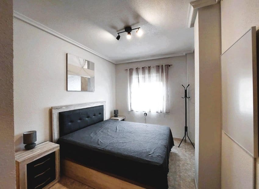 2 bedroom Apartment for sale in Playa Flamenca with pool - € 179,000 (Ref: 9797618)