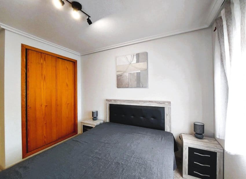 2 bedroom Apartment for sale in Playa Flamenca with pool - € 179,000 (Ref: 9797618)