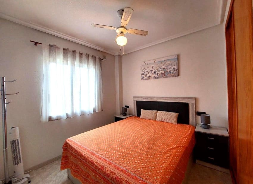 2 bedroom Apartment for sale in Playa Flamenca with pool - € 179,000 (Ref: 9797618)