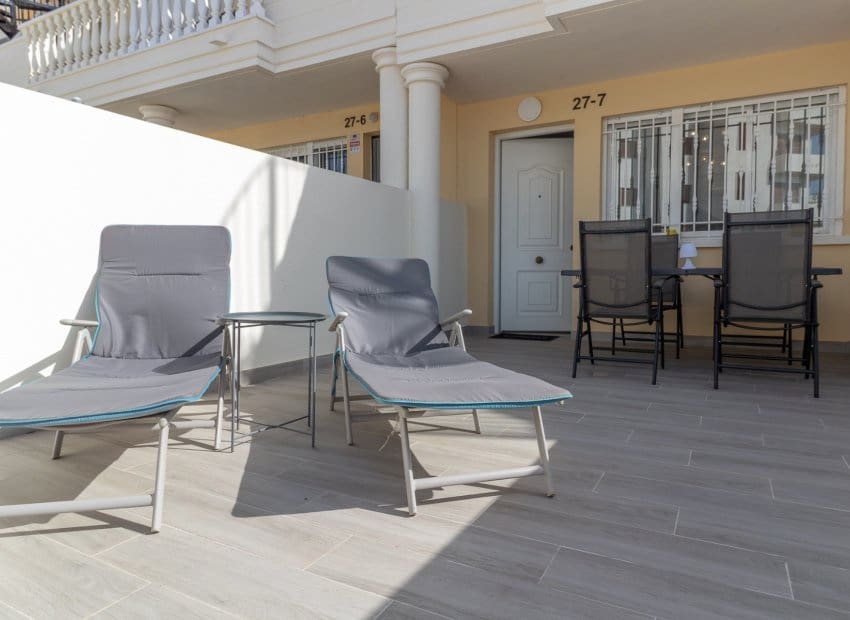 2 soveværelse Byhus til salg i Orihuela Costa med swimmingpool - € 219.000 (Ref: 9797619)