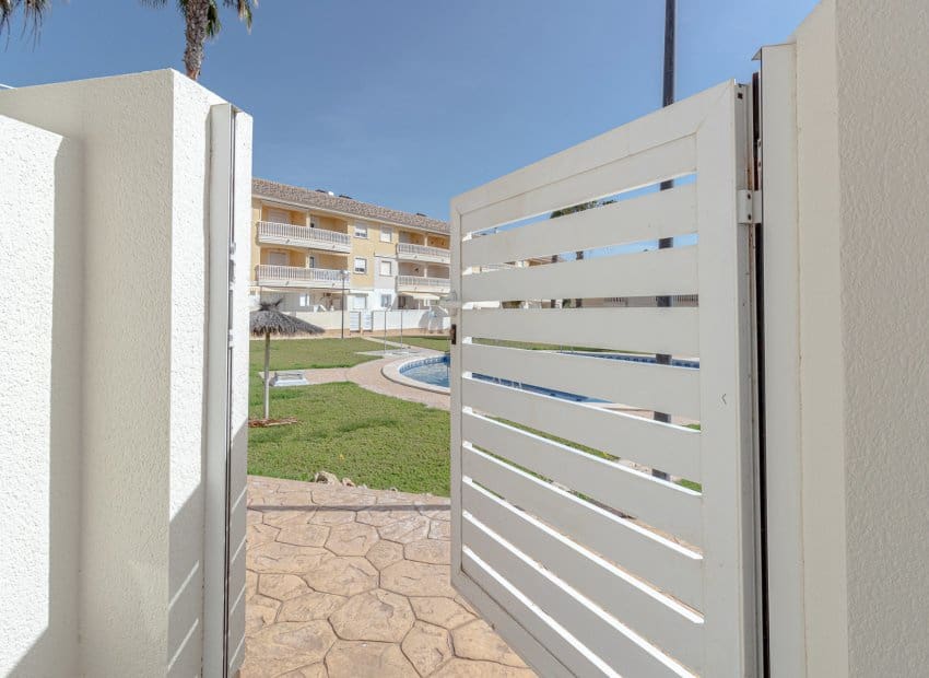 2 soveværelse Byhus til salg i Orihuela Costa med swimmingpool - € 219.000 (Ref: 9797619)
