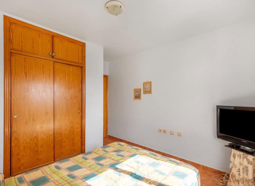 2 sovrum Lägenhet till salu i Torrevieja med pool - 134 900 € (Ref: 9799979)