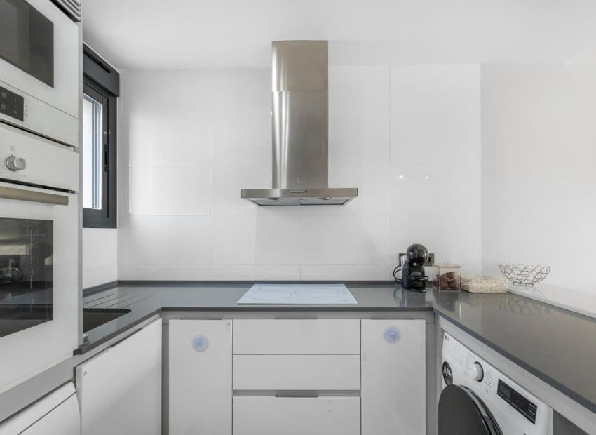 2 sypialnia Apartament na sprzedaż w Punta Prima z basenem - 269 900 € (Ref: 9799980)