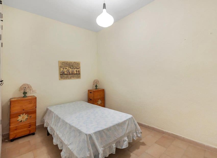 6 camera da letto Casa in vendita in Torrevieja con piscina - 179.000 € (Rif: 9799981)