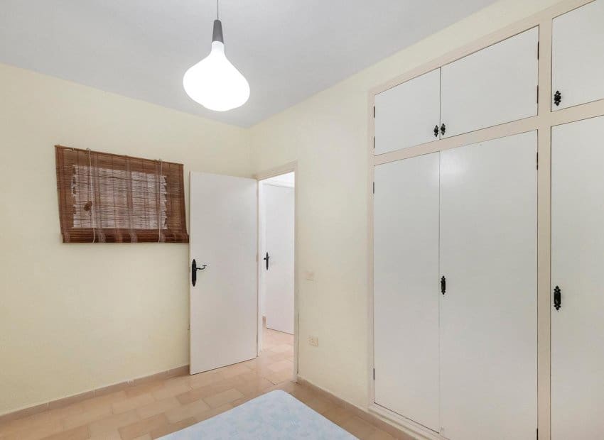 6 camera da letto Casa in vendita in Torrevieja con piscina - 179.000 € (Rif: 9799981)