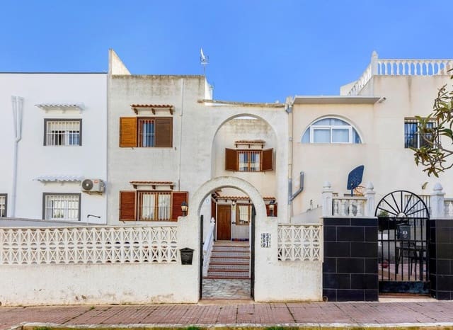 6 Zimmer Haus zu verkaufen in Nueva Torrevieja, Torrevieja mit Pool - 179.000 € (Ref: 9799981)