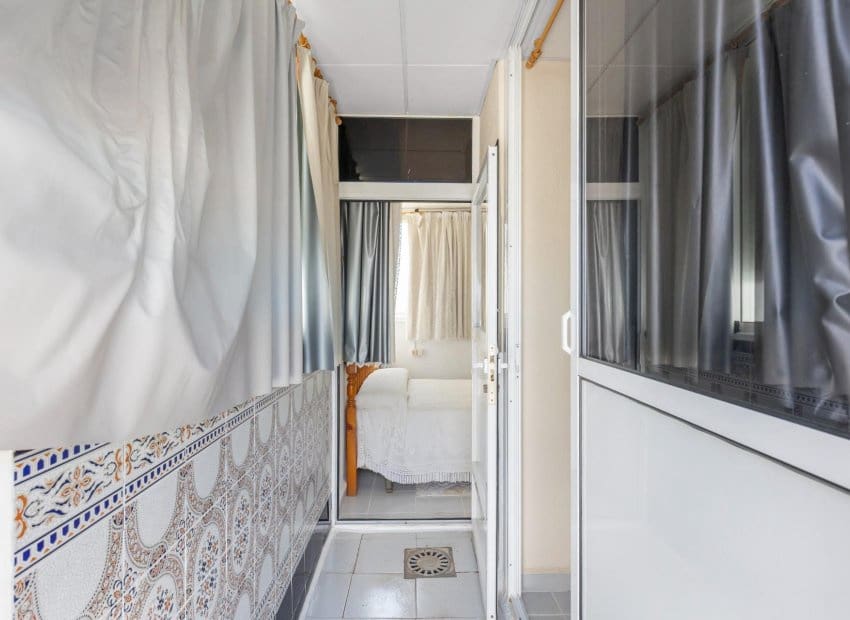 3 slaapkamer Appartement te koop in Torrevieja - € 181.000 (Ref: 9800063)