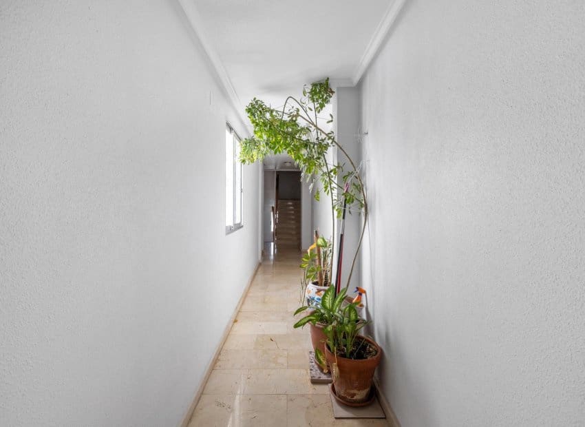 3 slaapkamer Appartement te koop in Torrevieja - € 181.000 (Ref: 9800063)