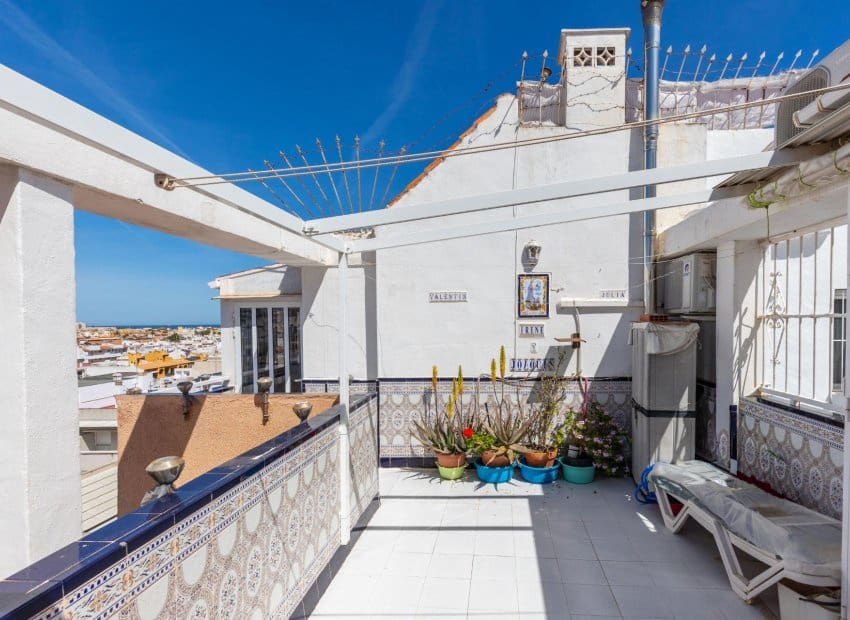 3 slaapkamer Appartement te koop in Torrevieja - € 181.000 (Ref: 9800063)