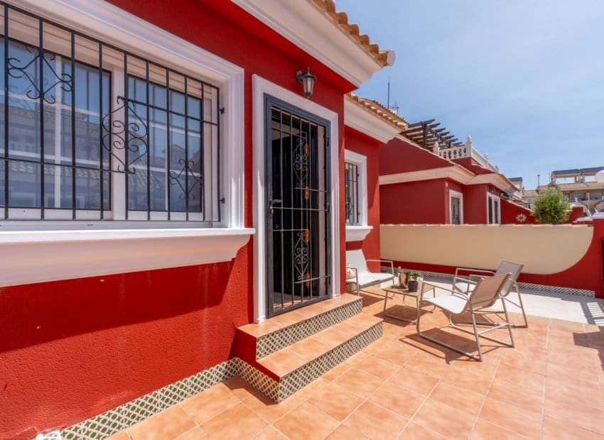 3 sovrum Hus till salu i Villamartin med pool - 269 800 € (Ref: 9800068)