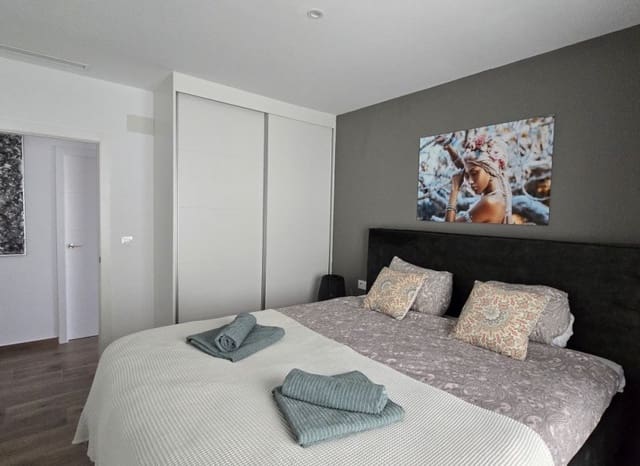 3 soverom Villa til salgs i Los Montesinos med svømmebasseng - € 520 000 (Ref: 9800744)