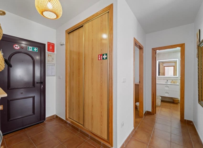 2 sovrum Lägenhet till salu i Torrevieja med pool - 154 900 € (Ref: 9800748)