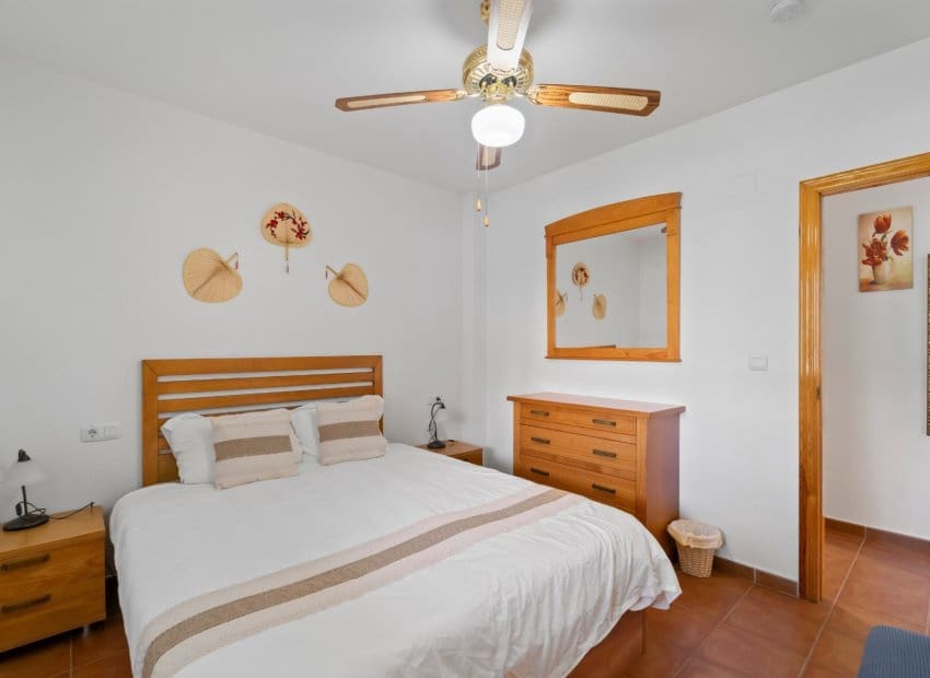 2 sovrum Lägenhet till salu i Torrevieja med pool - 154 900 € (Ref: 9800748)