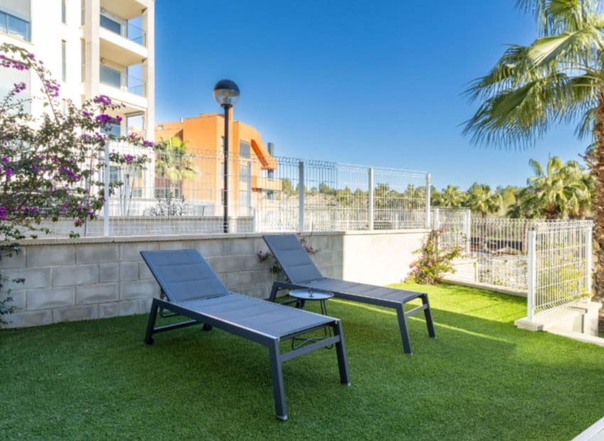 2 makuuhuone Huoneisto myytävänä paikassa Villamartin mukana uima-altaan - 225 000 € (Ref: 9800749)