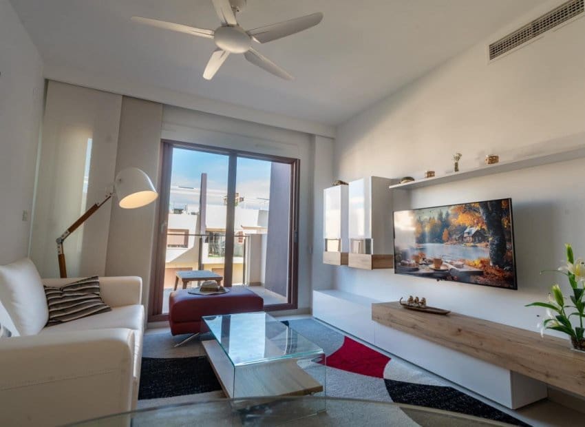 2 soveværelse Lejlighed til salg i Torre de la Horadada med swimmingpool - € 345.000 (Ref: 9801357)