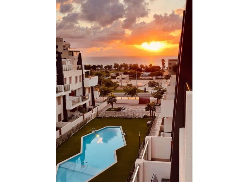 2 soveværelse Lejlighed til salg i Torre de la Horadada med swimmingpool - € 345.000 (Ref: 9801357)