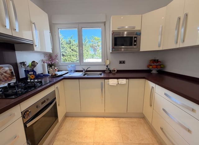 3 makuuhuone Huvila myytävänä paikassa Doña Pepa, Rojales mukana uima-altaan - 475 000 € (Ref: 9804866)