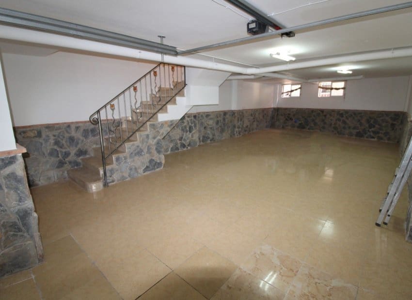 3 bedroom Townhouse for sale in Catral with pool - € 215,000 (Ref: 9804867)