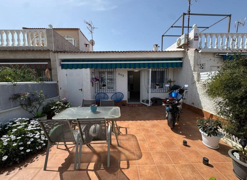 2 bedroom Apartment for sale in La Siesta - € 129,900 (Ref: 9809427)