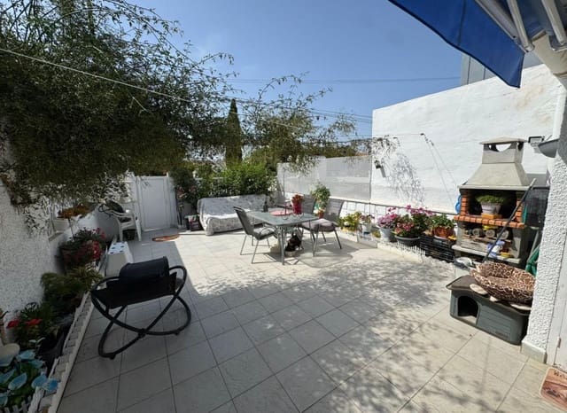 2 bedroom Apartment for sale in La Siesta, Torrevieja - € 129,900 (Ref: 9809428)