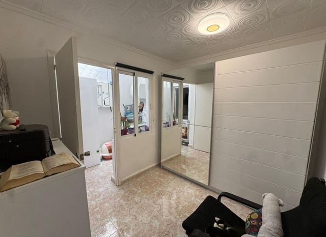 2 bedroom Apartment for sale in La Siesta, Torrevieja - € 129,900 (Ref: 9809428)