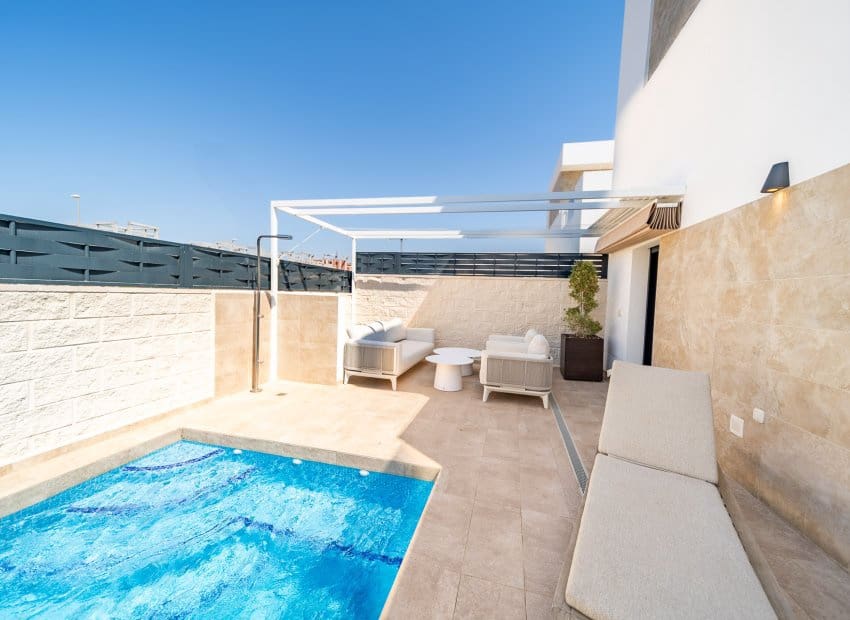 3 quarto Moradia para venda em Ciudad Quesada com piscina - 499 000 € (Ref: 9809434)