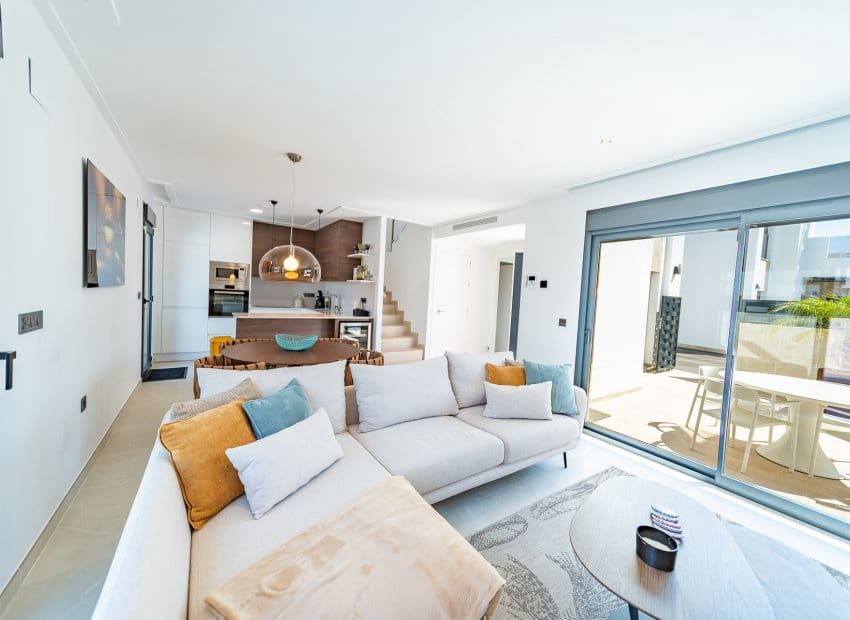 3 quarto Moradia para venda em Ciudad Quesada com piscina - 499 000 € (Ref: 9809434)