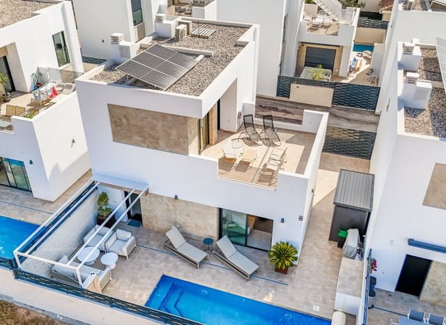 3 quarto Moradia para venda em Ciudad Quesada, Rojales com piscina - 499 000 € (Ref: 9809434)