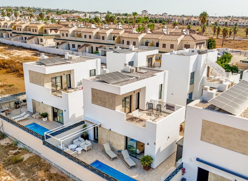 3 quarto Moradia para venda em Ciudad Quesada com piscina - 499 000 € (Ref: 9809434)