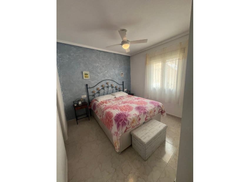 2 quarto Casa em Banda para venda em Dona Pepa com piscina - 189 995 € (Ref: 9809436)