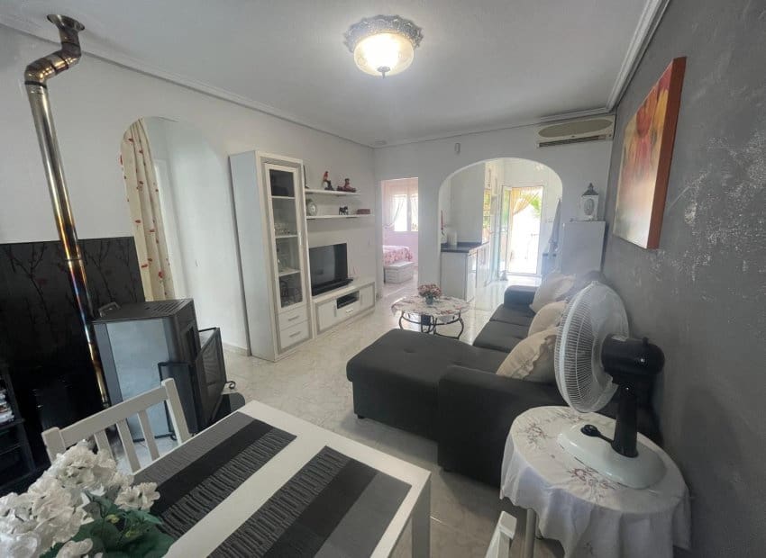 2 quarto Casa em Banda para venda em Dona Pepa com piscina - 189 995 € (Ref: 9809436)
